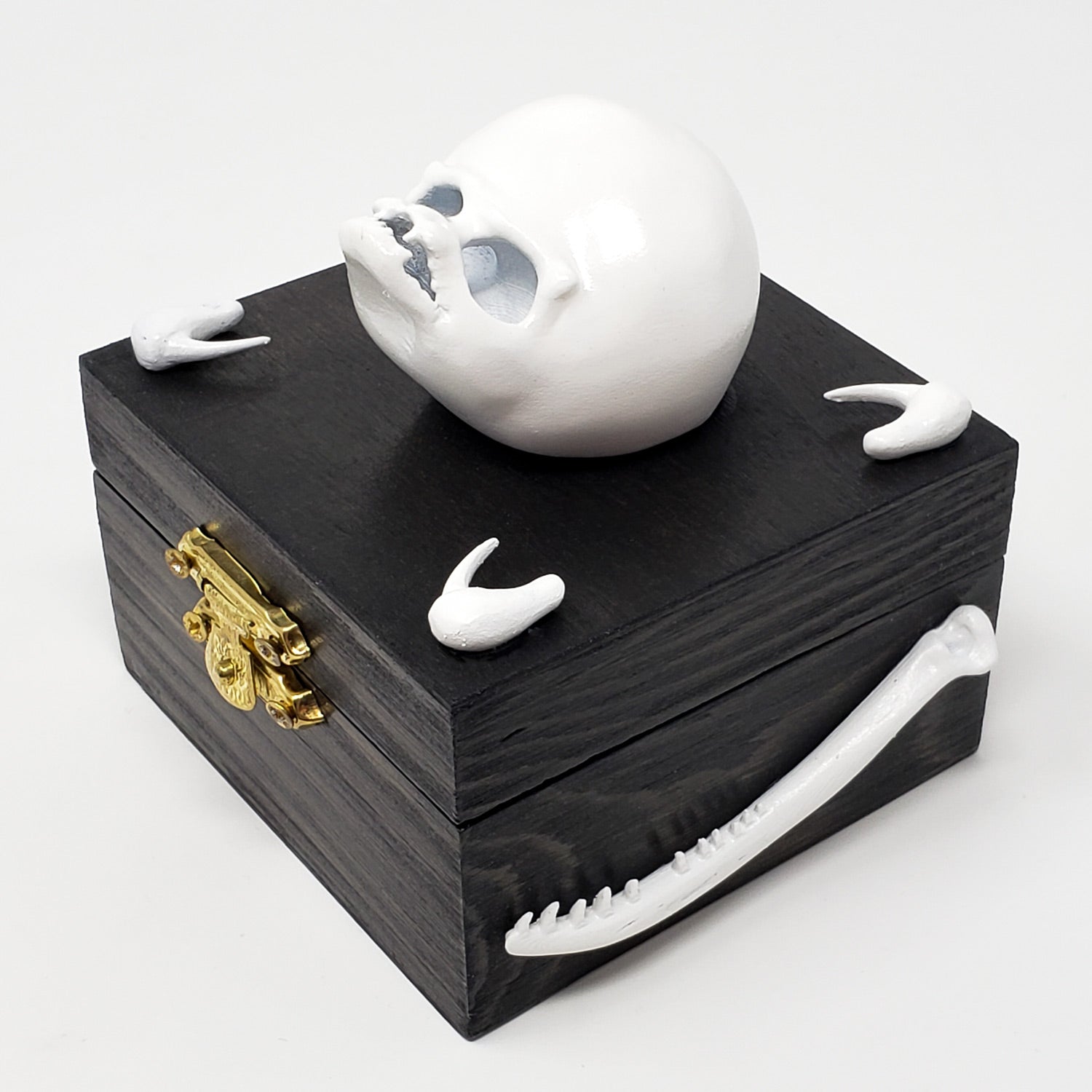 Alien Skull Wooden Storage Box